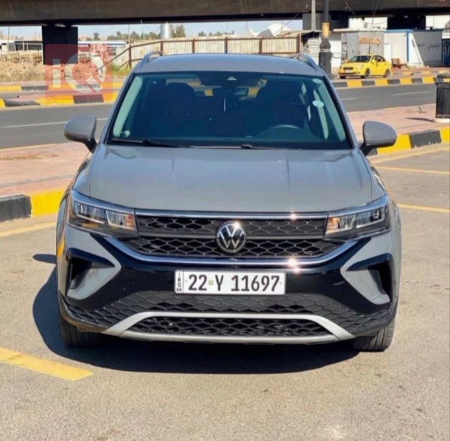 فولكسفاغن تاوس